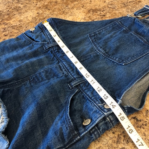 Old Navy | Denim Jean Short Bib Overalls - Picture 7 of 7